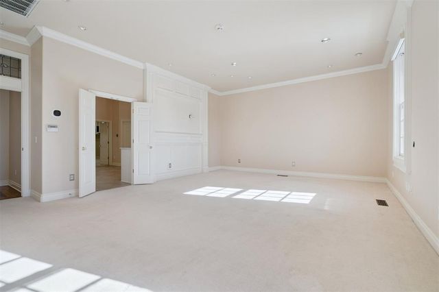 1808 Huntington Avenue, Nichols Hills, OK 73116