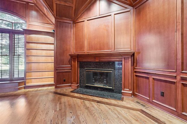 1808 Huntington Avenue, Nichols Hills, OK 73116