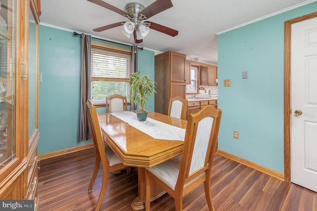 103 CHESTNUT ST, Swedesboro, NJ 08085