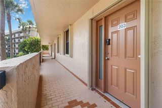 2767 Carambola Cir 203, Coconut Creek, FL 33066