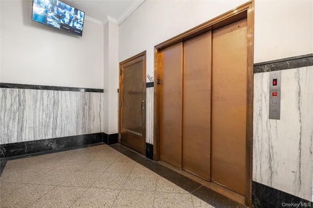 714 Seneca Avenue 504, Ridgewood, NY 11385
