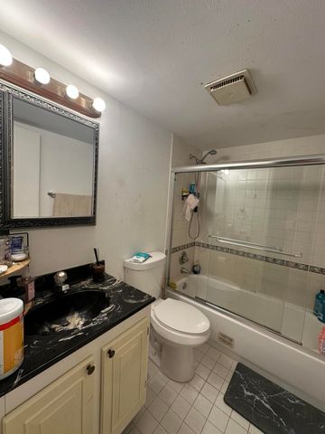 2414 NE 11th Street 161, Hallandale Beach, FL 33009