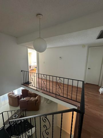 2414 NE 11th Street 161, Hallandale Beach, FL 33009