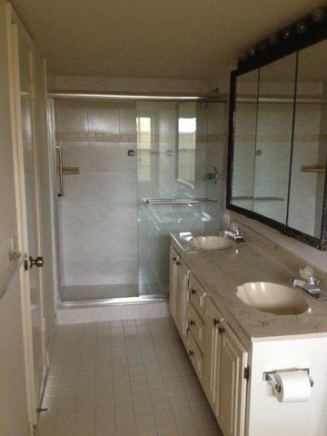 2414 NE 11th Street 161, Hallandale Beach, FL 33009