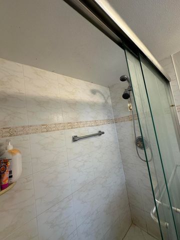 2414 NE 11th Street 161, Hallandale Beach, FL 33009