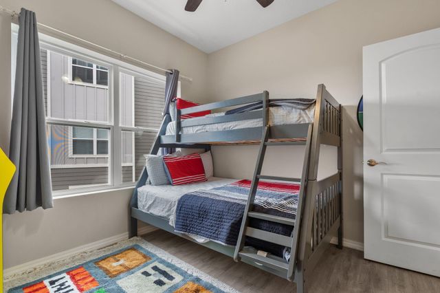 3103 S Vineyards Terrace Unit 4, Branson, MO 65616