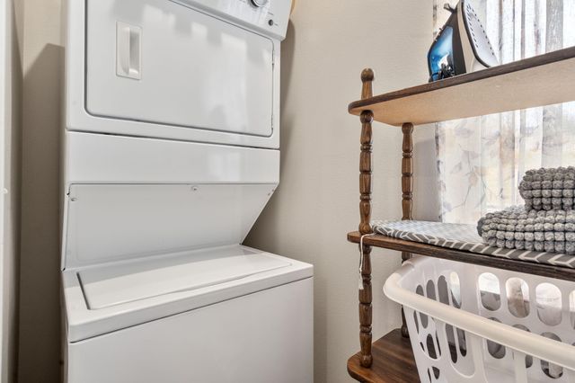 3103 S Vineyards Terrace Unit 4, Branson, MO 65616