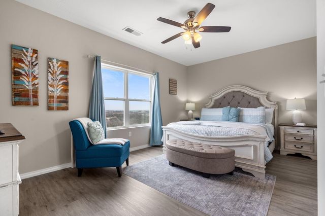 3103 S Vineyards Terrace Unit 4, Branson, MO 65616