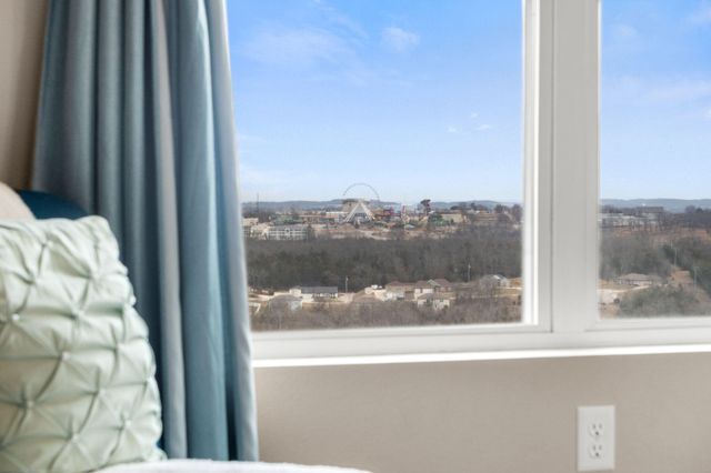 3103 S Vineyards Terrace Unit 4, Branson, MO 65616