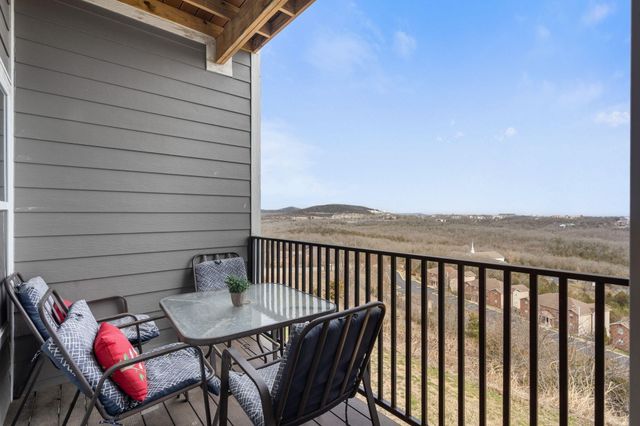 3103 S Vineyards Terrace Unit 4, Branson, MO 65616