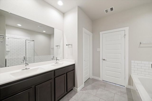 7503 Highland Chase Drive, Richmond, TX 77407