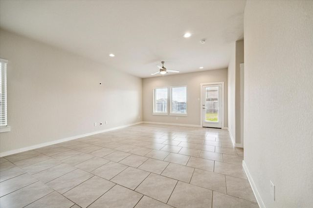 7503 Highland Chase Drive, Richmond, TX 77407