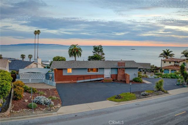 399 El Portal Drive, Pismo Beach, CA 93449