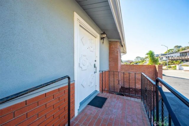 399 El Portal Drive, Pismo Beach, CA 93449