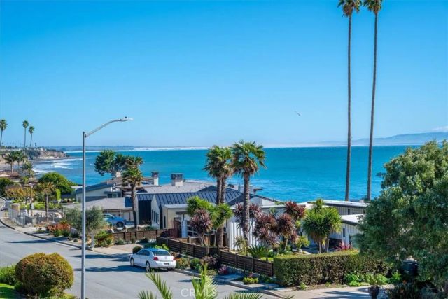 399 El Portal Drive, Pismo Beach, CA 93449