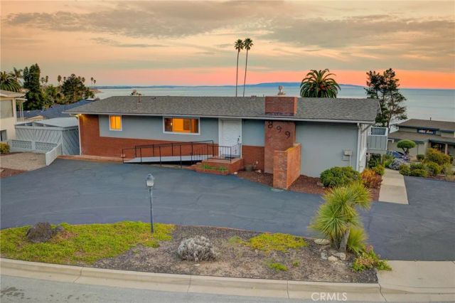 399 El Portal Drive, Pismo Beach, CA 93449