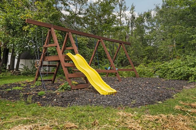 1869 Baden Strasse, Gaylord, MI 49735