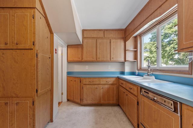 18 Smith Road, Saugus, MA 01906