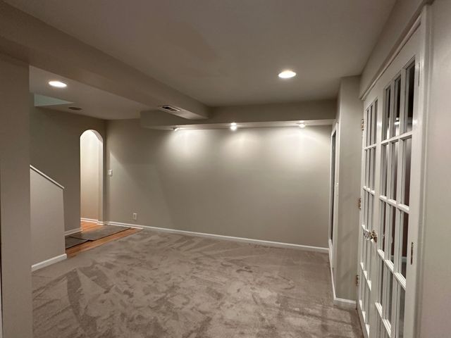 756 PANORAMA Court 756, Aurora, IL 60502