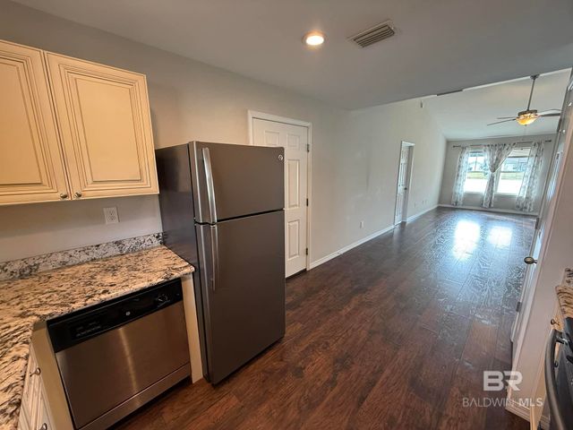 912 Sentinel Circle, Foley, AL 36535