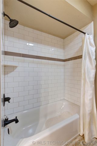 11606 S 69th East Avenue, Bixby, OK 74008