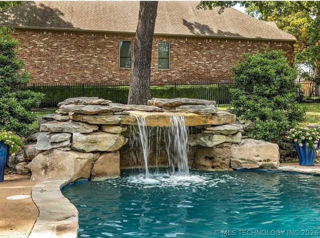 11606 S 69th East Avenue, Bixby, OK 74008