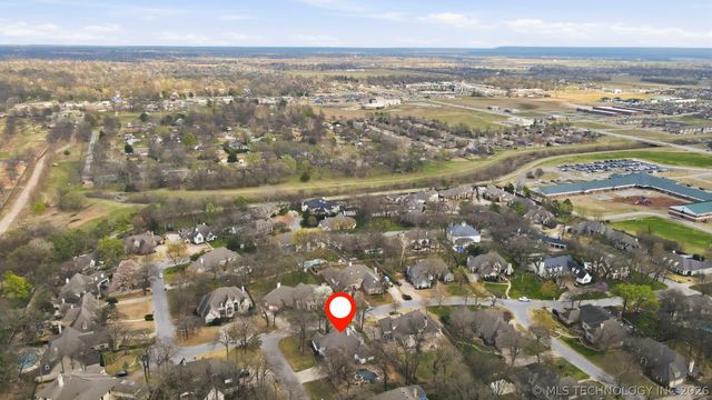 11606 S 69th East Avenue, Bixby, OK 74008