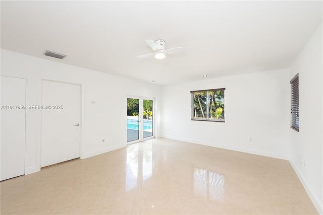 8845 SW 156th Ter, Palmetto Bay, FL 33157