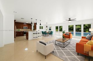 8845 SW 156th Ter, Palmetto Bay, FL 33157