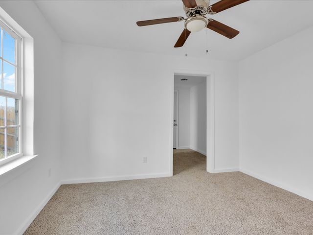 2001 Edmonia Court, Fort Worth, TX 76105