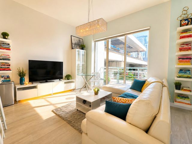 133 NE 2ND Avenue 208, Miami, FL 33132
