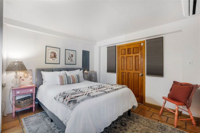 703 Rio Grande Avenue, Santa Fe, NM 87501