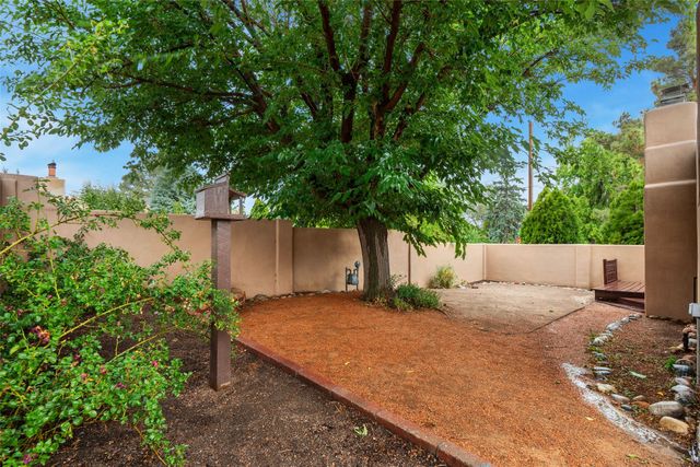 703 Rio Grande Avenue, Santa Fe, NM 87501