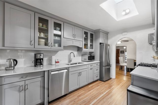 703 Rio Grande Avenue, Santa Fe, NM 87501