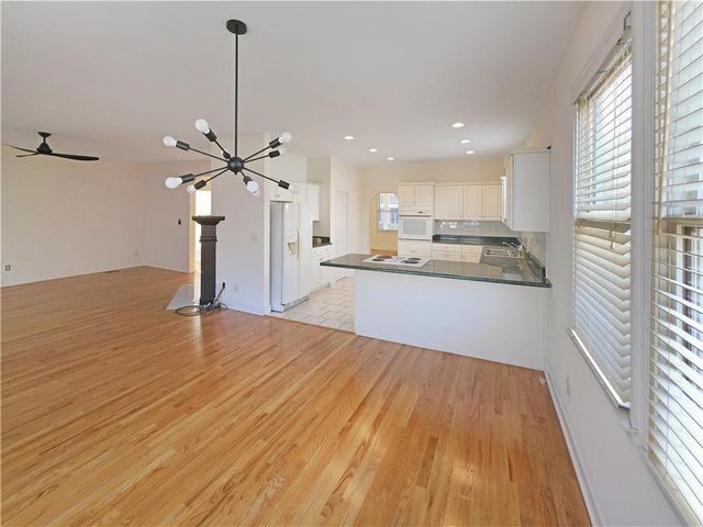 136 Crumley SE Street, Atlanta, GA 30312