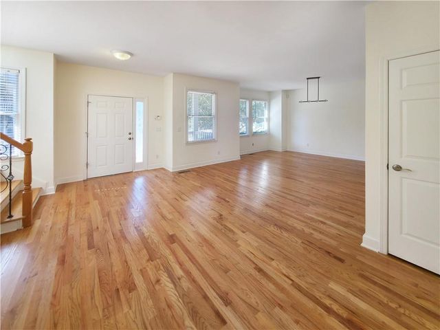 136 Crumley SE Street, Atlanta, GA 30312