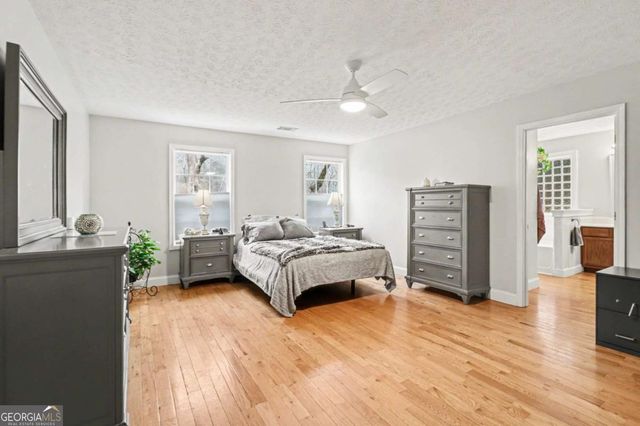 152 Bear Creek Road, Moreland, GA 30259