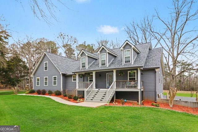 152 Bear Creek Road, Moreland, GA 30259