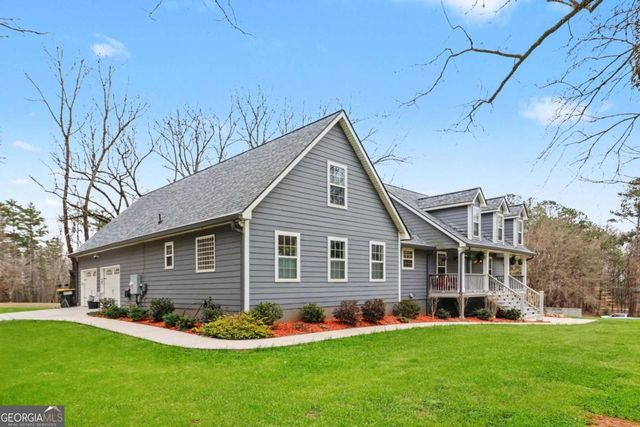 152 Bear Creek Road, Moreland, GA 30259