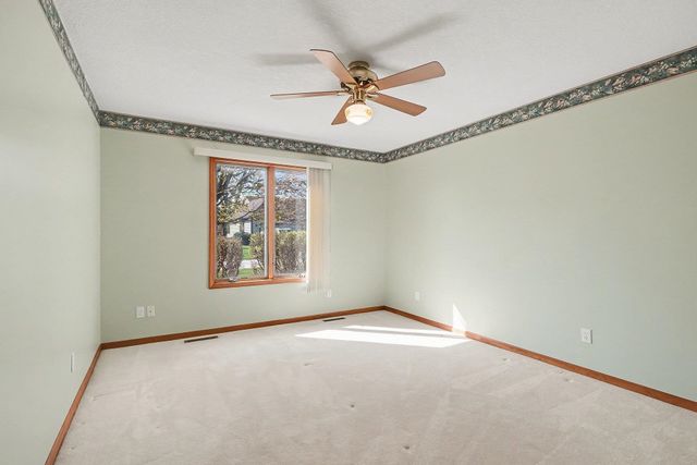 5610 W Spring Knoll Drive, Bay City, MI 48706