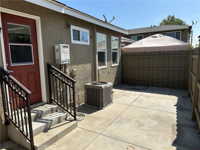 406 S 5th Avenue, Monrovia, CA 91016