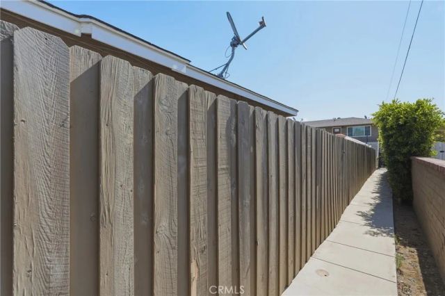 406 S 5th Avenue, Monrovia, CA 91016