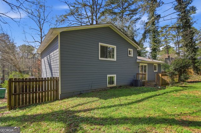 3292 Mixon Way, Stone Mountain, GA 30087