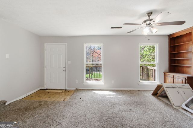 3292 Mixon Way, Stone Mountain, GA 30087