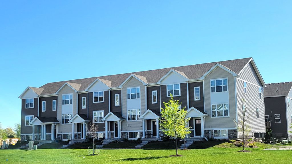 6550 Linden Trail A, Wonder Lake, IL 60097