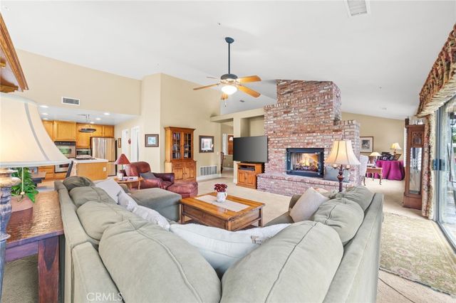 2557 Braden Place, Riverside, CA 92503