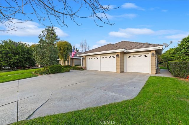 2557 Braden Place, Riverside, CA 92503