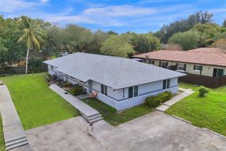 6624 SW 48th St, Davie, FL 33314