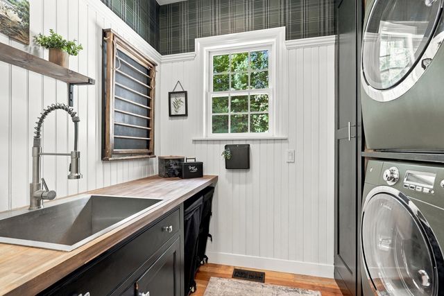 17 Rock Brook Way, Boxford, MA 01921