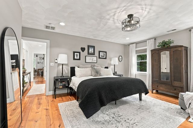 17 Rock Brook Way, Boxford, MA 01921